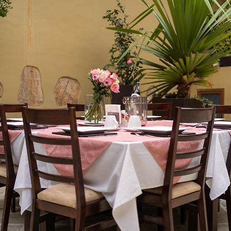 Casa De Las Flores Hotel Oaxaca Luaran gambar
