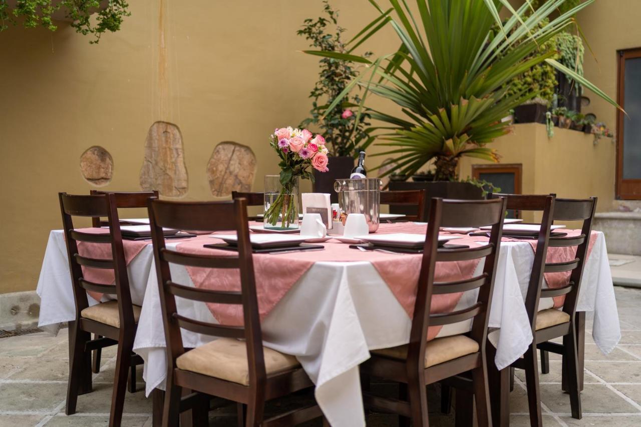 Casa De Las Flores Hotel Oaxaca Luaran gambar